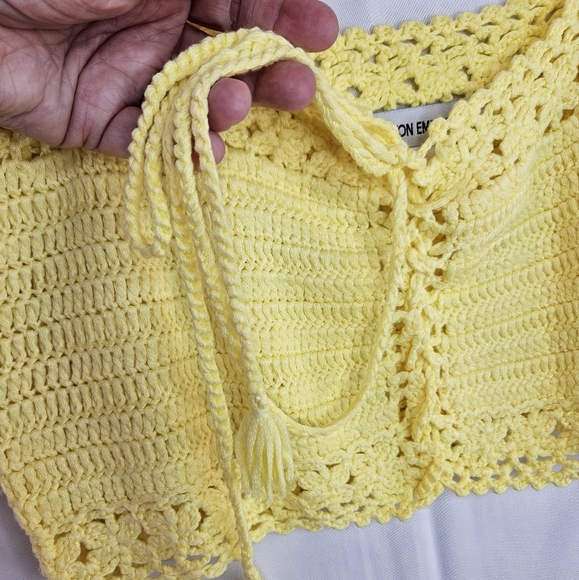 Cotton Emporium Womens Yellow Knit Cropped Top Sz XL Lace up Front Boho Beachy - Picture 6 of 10